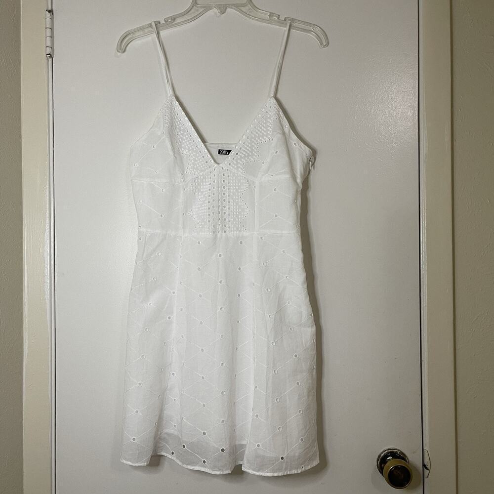 Zara White Summer Lace Eyelet European Style Beach Wear Tank Dress Large